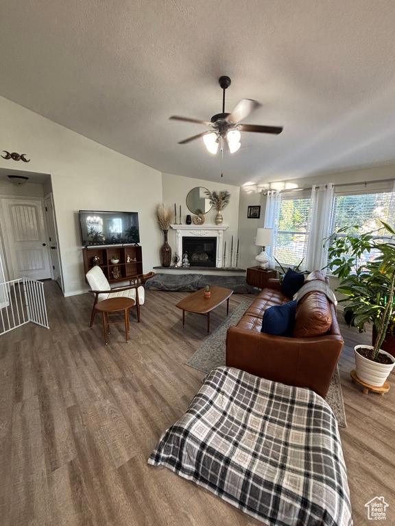 1548 E 925 S Clearfield, UT 84015