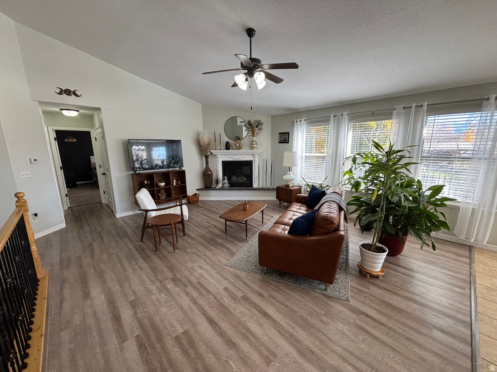 1548 E 925 S Clearfield, UT 84015