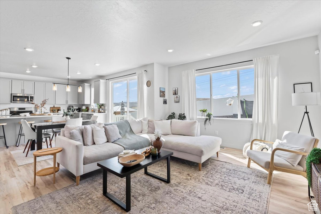 2197 N CHIANTI ST Saratoga Springs, UT 84045