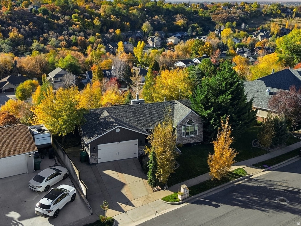 2338  Country Oaks Dr