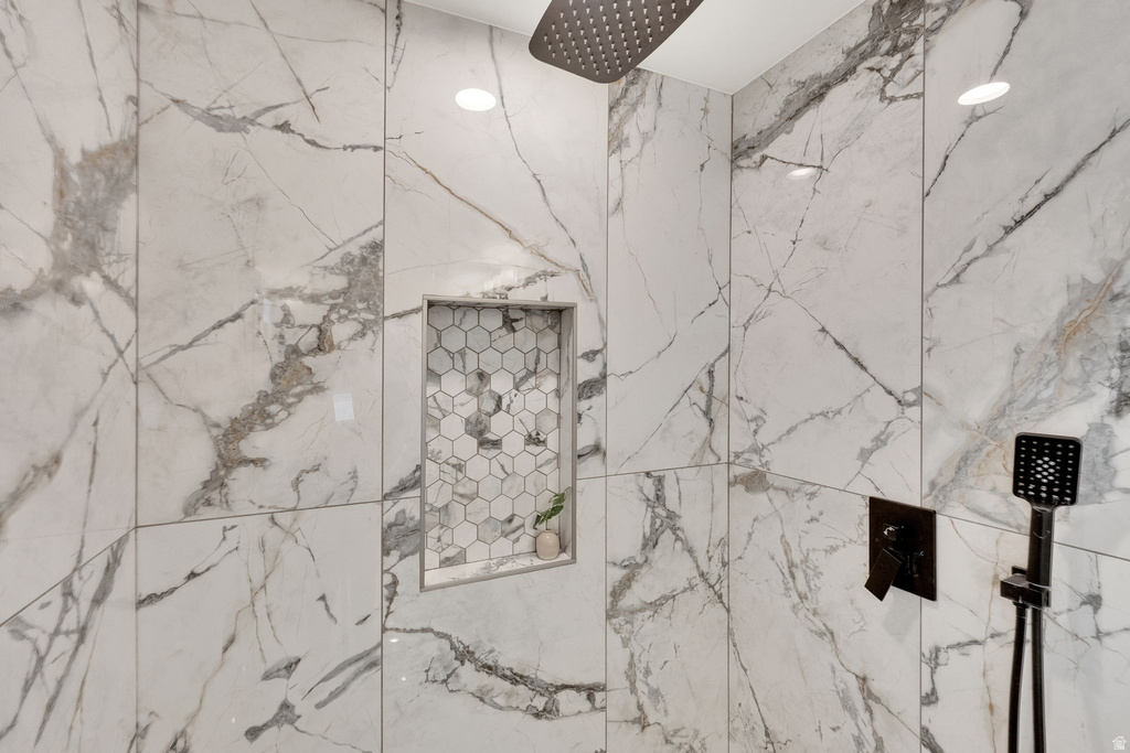 2311 E DELIA DR Millcreek, UT 84109