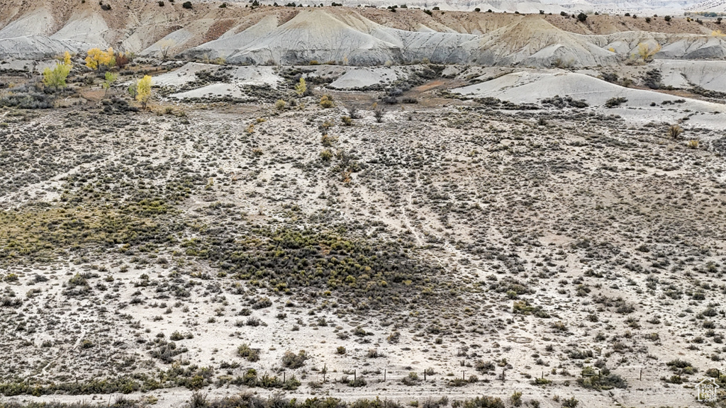 355 E 340 N Emery, UT 84522