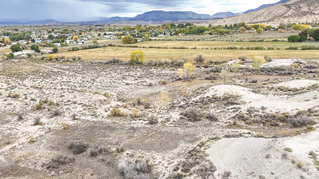 315 E 340 N Emery, UT 84522