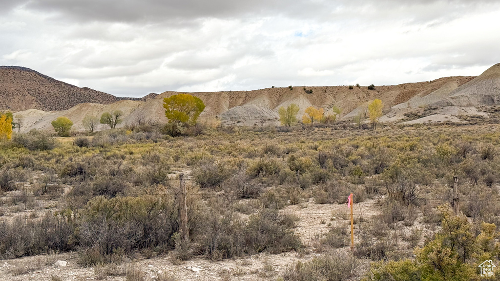 315 E 340 N Emery, UT 84522