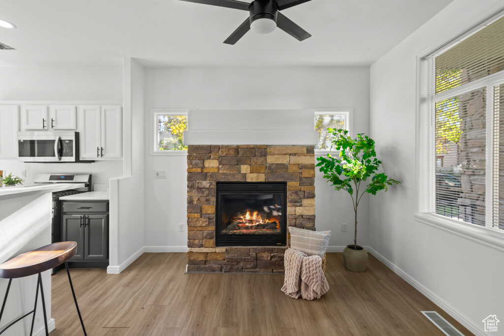 Photo 4 for MLS #2116801 at 11411 S Oakmond Rd