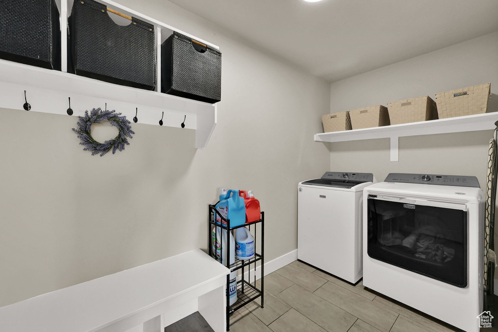 Photo 29 for MLS #2116803 at 2405 W 2825 North