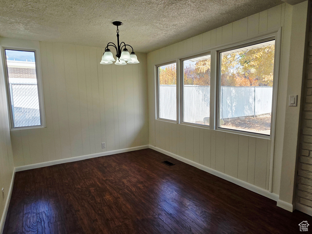 Photo 14 for MLS #2116805 at 10433 S Carnation Dr