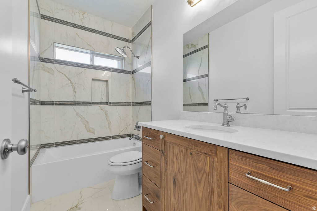 1113 W ANGEL HILL CT Layton, UT 84041