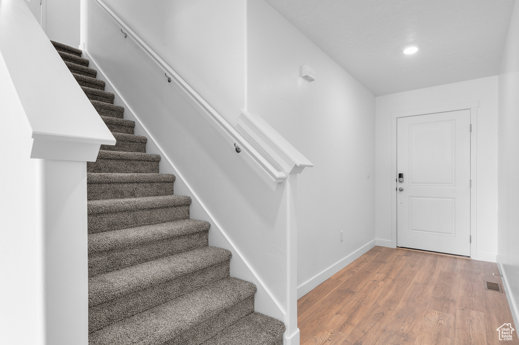 Photo 5 for MLS #2116809 at 331 E Glencoe Dr #1092