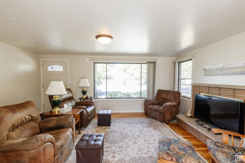 Photo 8 for MLS #2116812 at 556 E 1100 North