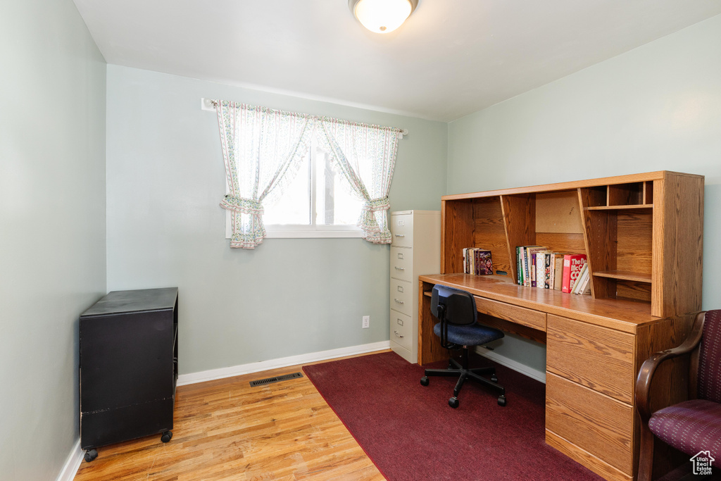 Photo 18 for MLS #2116812 at 556 E 1100 North