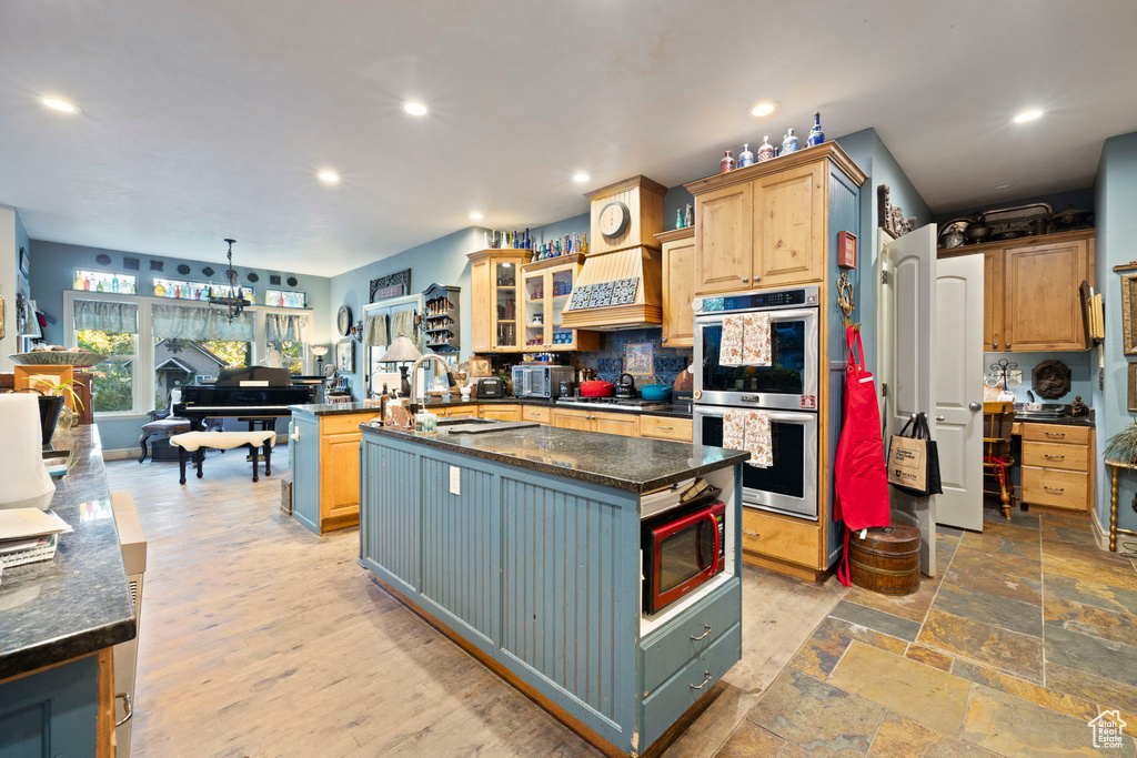 Photo 9 for MLS #2116815 at 364 E 280 South