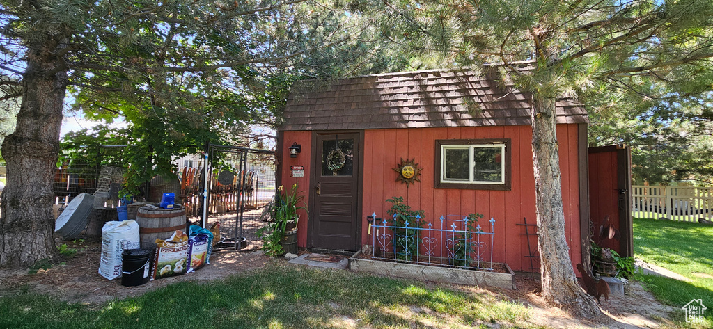 Photo 34 for MLS #2116815 at 364 E 280 South