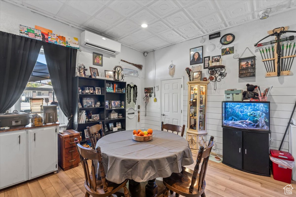 Photo 17 for MLS #2116820 at 393 W 300 South
