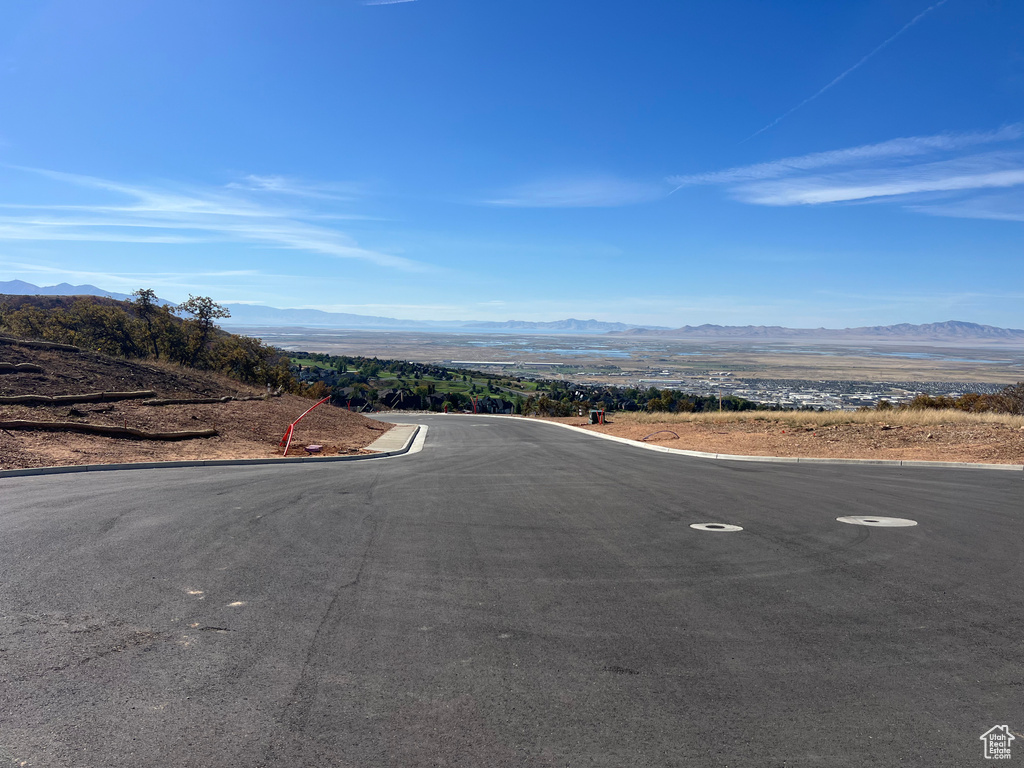 1428 E COVE CREST CT North Salt Lake, UT 84054