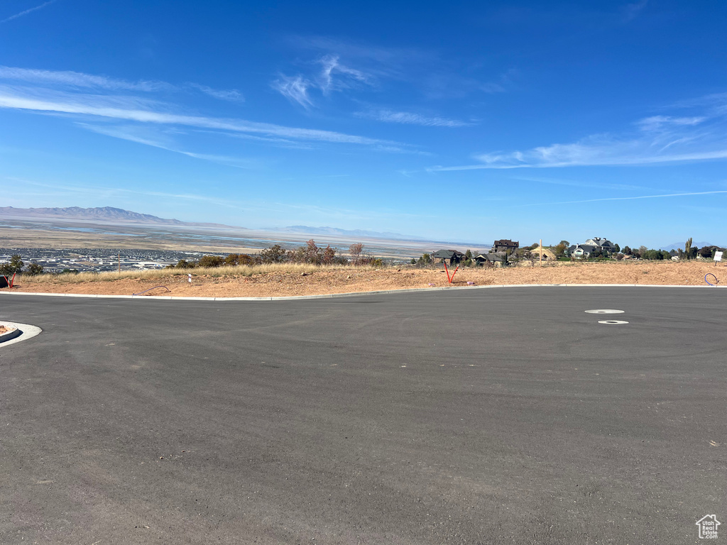 1428 E COVE CREST CT North Salt Lake, UT 84054