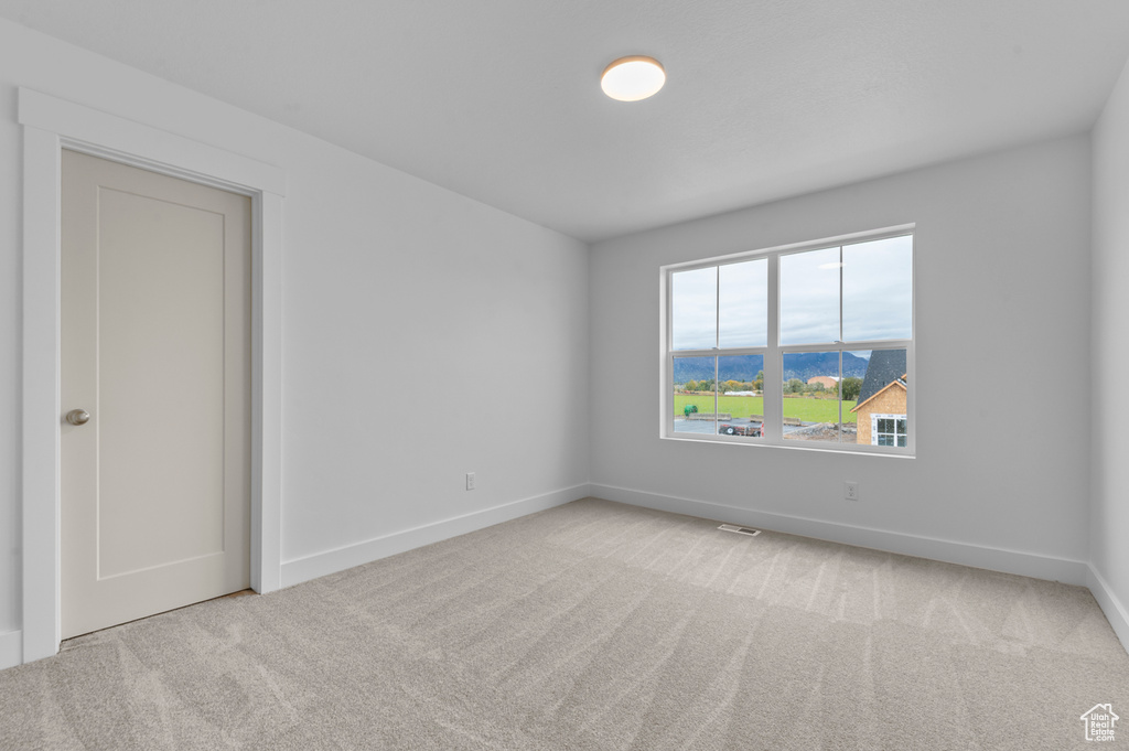 Photo 25 for MLS #2116837 at 1977 S 2425 West