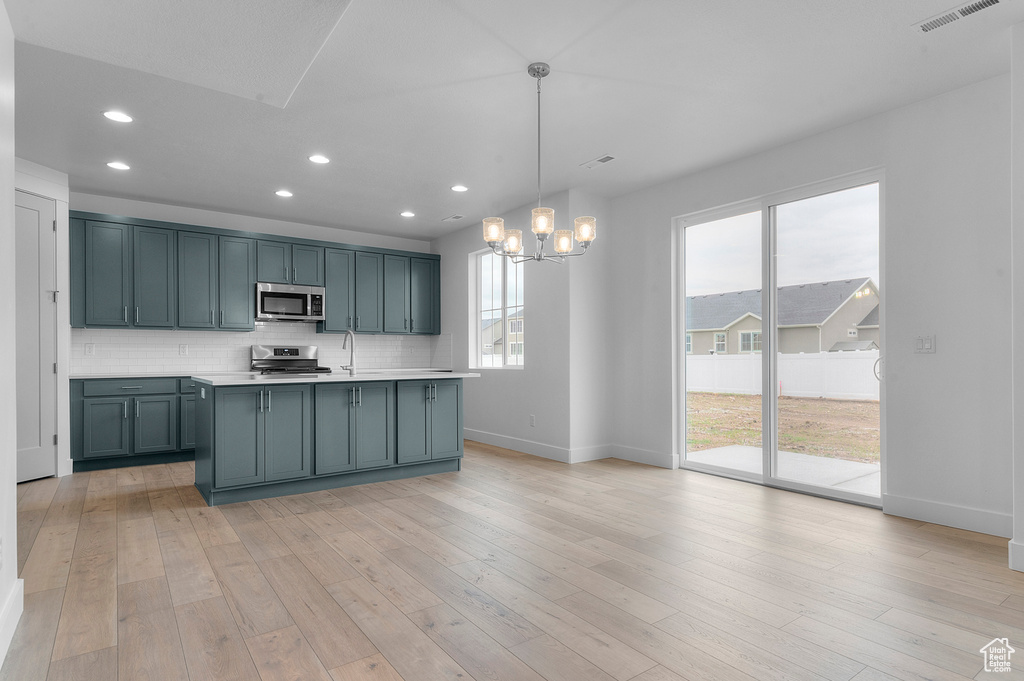 Photo 12 for MLS #2116837 at 1977 S 2425 West