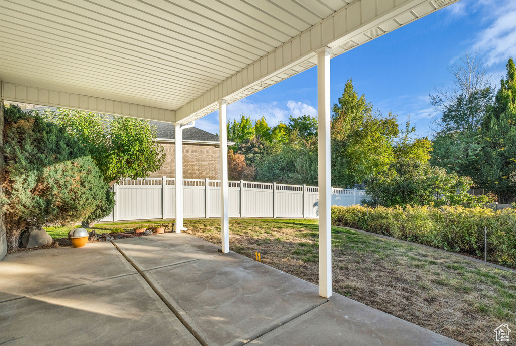 Photo 34 for MLS #2116839 at 1847 E Anasazi Dr