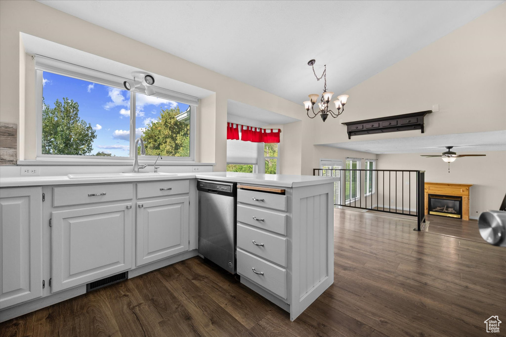 Photo 14 for MLS #2116841 at 1746 S 300 East