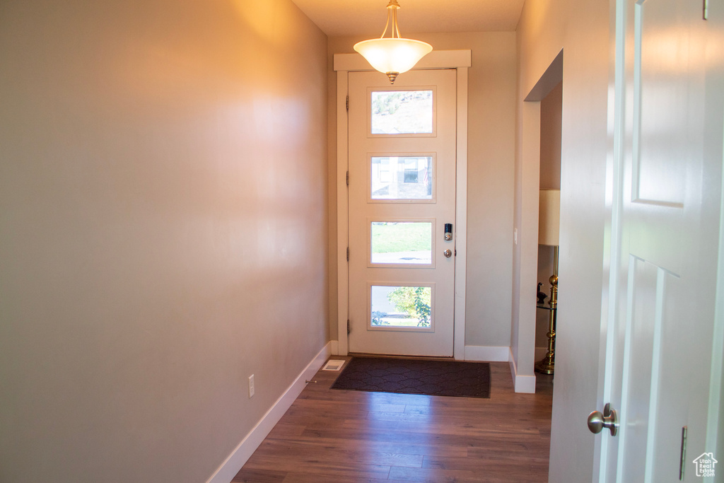 Photo 2 for MLS #2116843 at 2248 E Grenada Ln