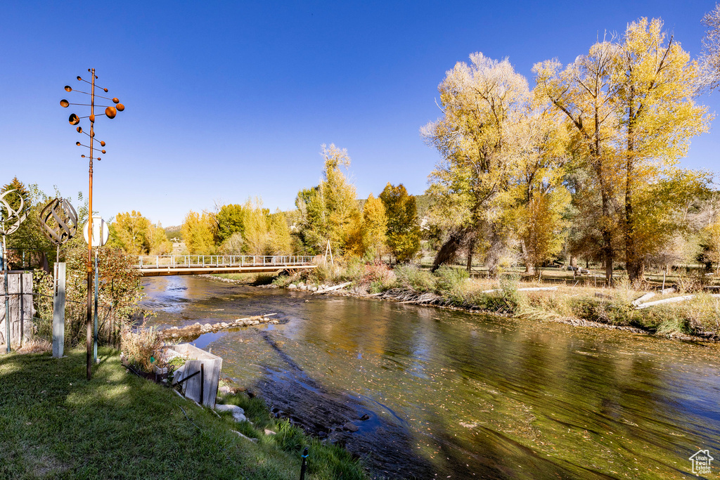 Photo 13 for MLS #2116850 at 2887 S Cottonwood Dr