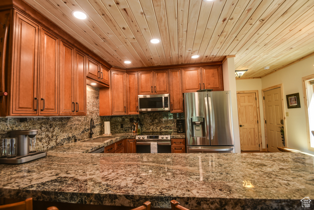 Photo 7 for MLS #2116851 at 150 S West Cir #18-C