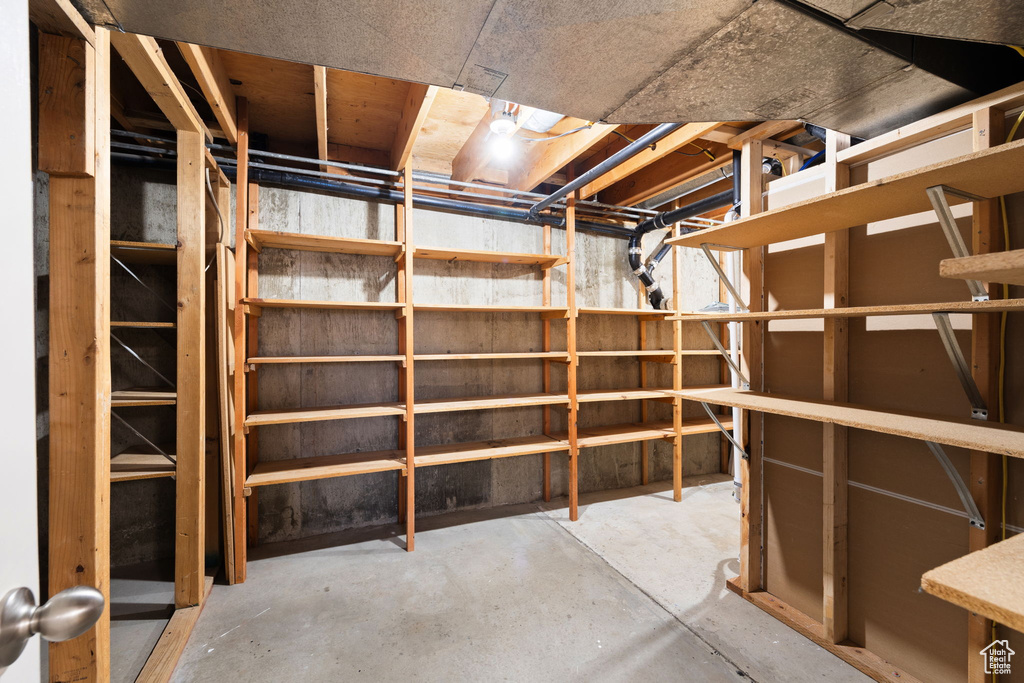 Photo 30 for MLS #2116855 at 156 W 200 North