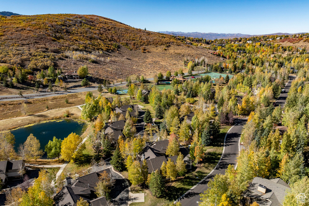 Photo 30 for MLS #2116857 at 2442 Deer Lake Dr