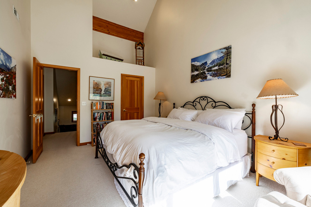 2442 DEER LAKE DR Park City, UT 84060