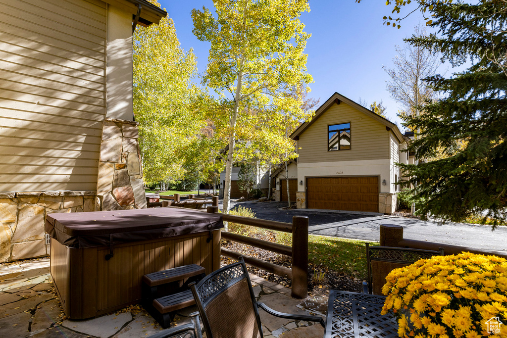 Photo 22 for MLS #2116857 at 2442 Deer Lake Dr