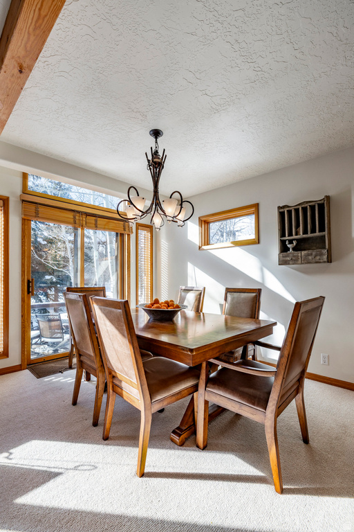 2442 DEER LAKE DR Park City, UT 84060