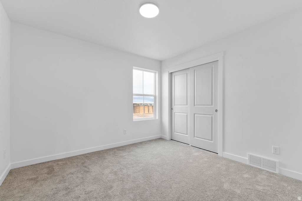 1856 S 2425 W West Haven, UT 84401