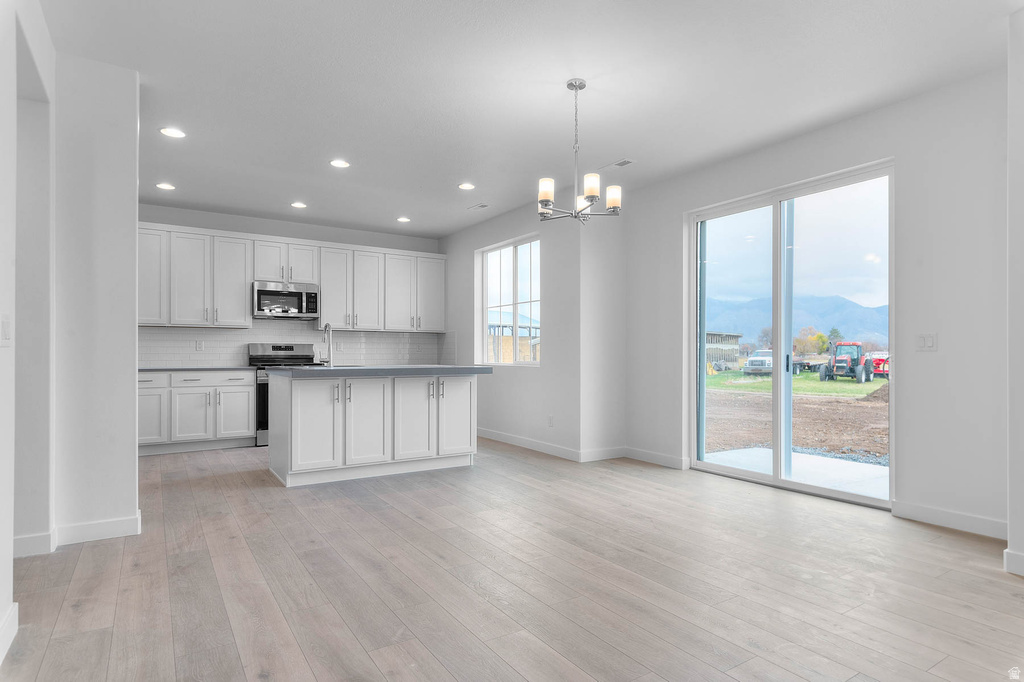 1856 S 2425 W West Haven, UT 84401