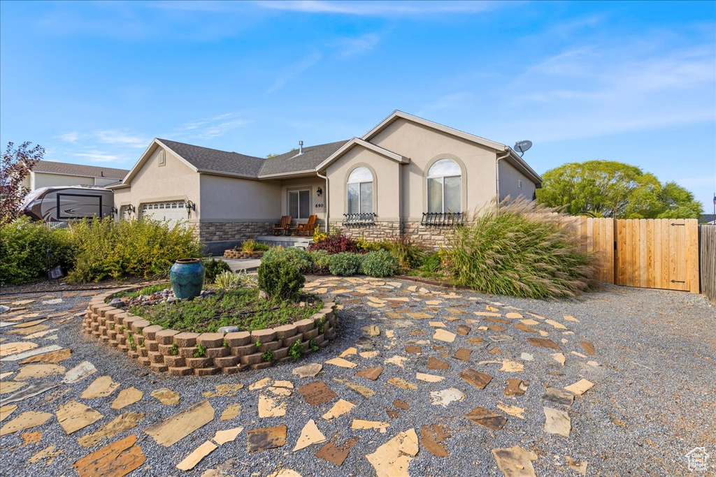 690 W SAGEWOOD CIR Grantsville, UT 84029