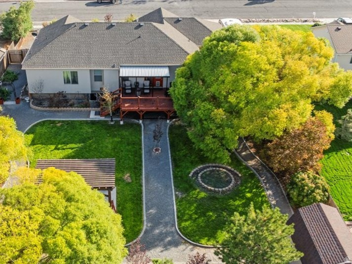 690 W SAGEWOOD CIR Grantsville, UT 84029