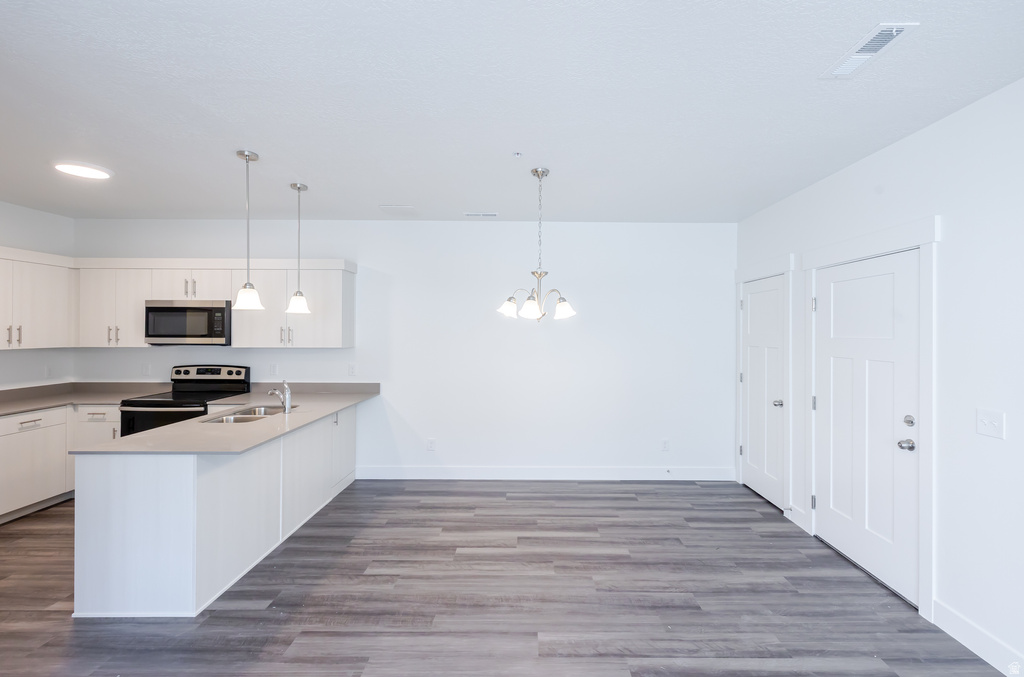 882 N COULSEN DR #J204 Saratoga Springs, UT 84045