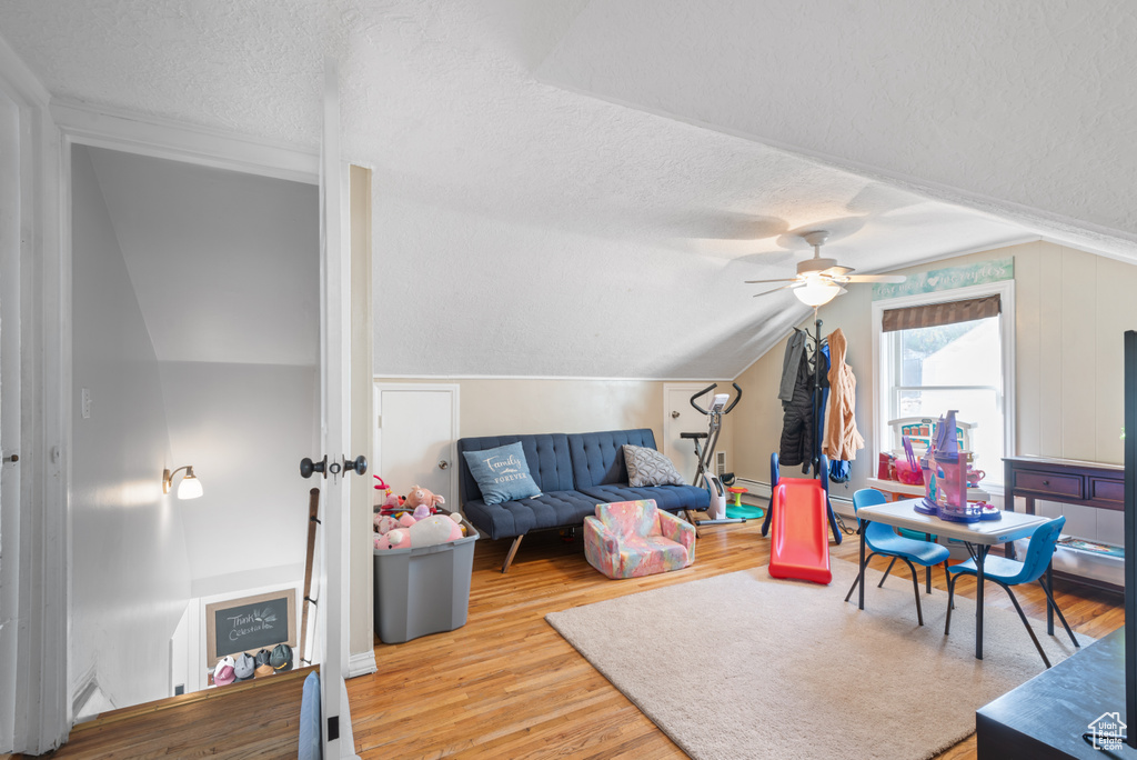 Photo 22 for MLS #2116867 at 914 E Lakeview