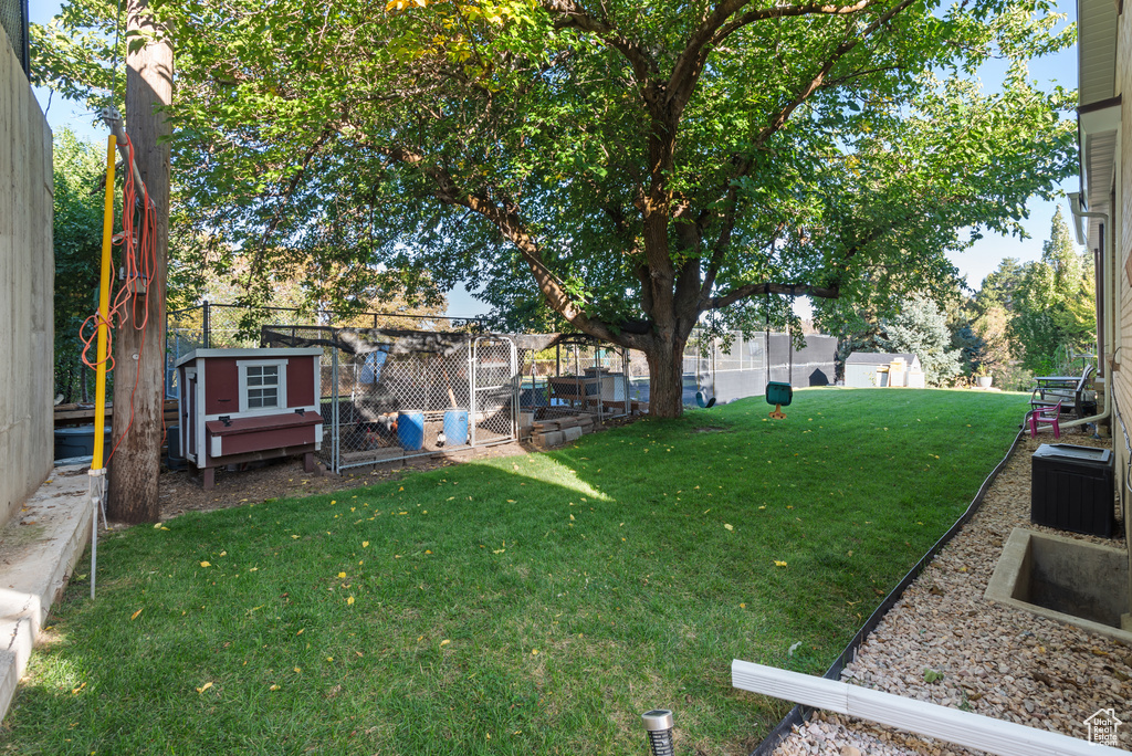 Photo 44 for MLS #2116867 at 914 E Lakeview