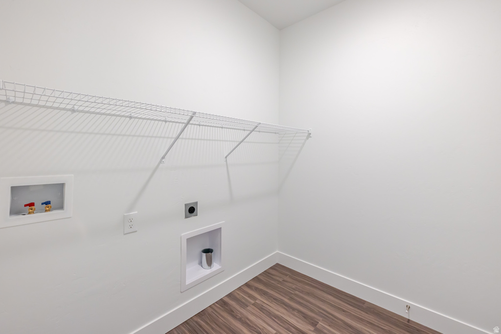 882 N COULSEN DR #J301 Saratoga Springs, UT 84045