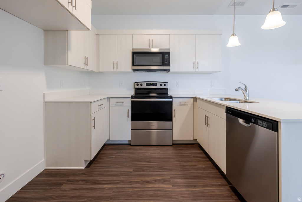 882 N COULSEN DR #J301 Saratoga Springs, UT 84045