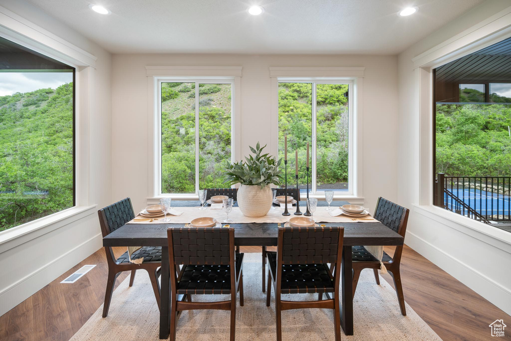 Photo 8 for MLS #2116871 at 422 S 150 East
