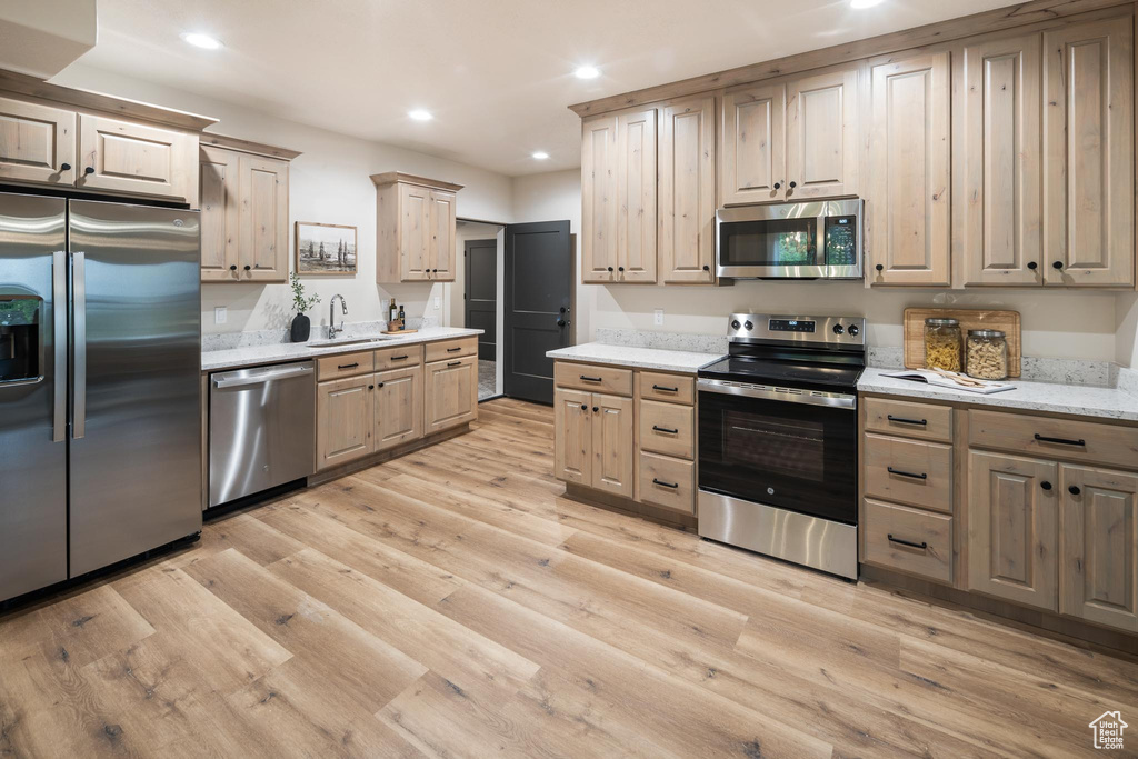 Photo 15 for MLS #2116871 at 422 S 150 East