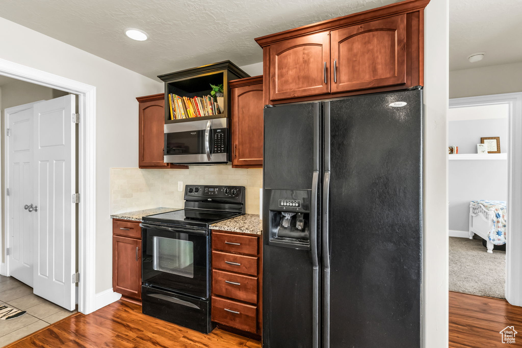 Photo 11 for MLS #2116874 at 11187 S Devon View Dr