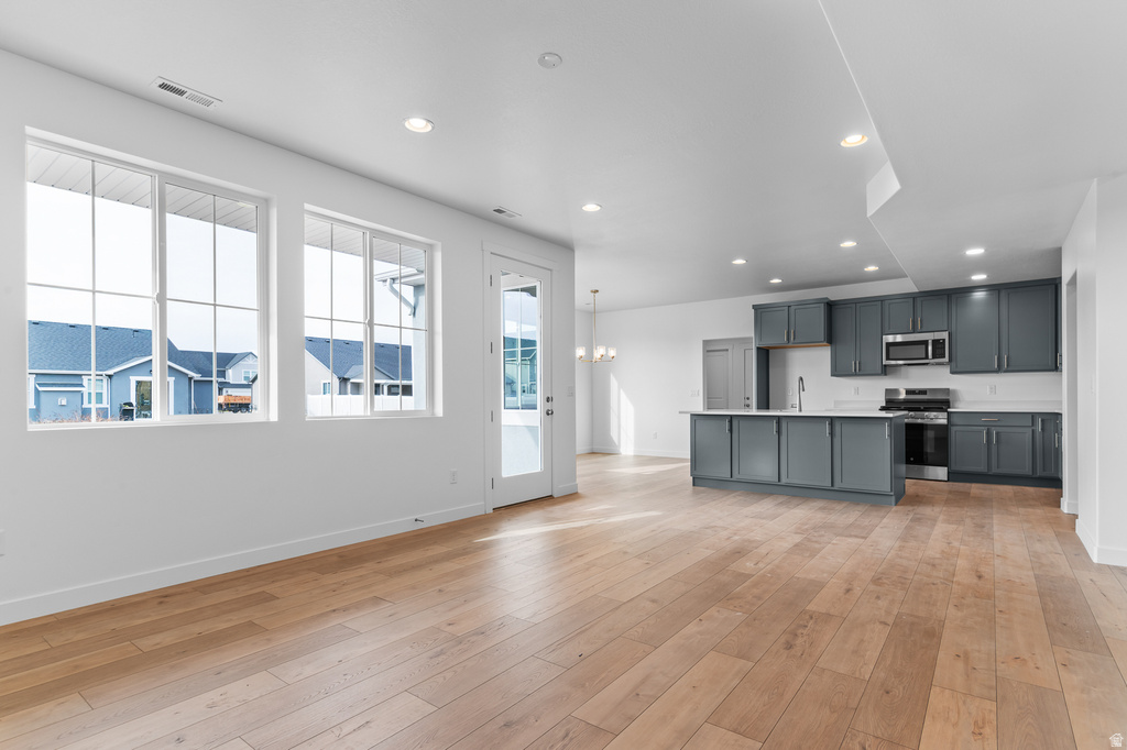 1953 S 2425 W West Haven, UT 84401