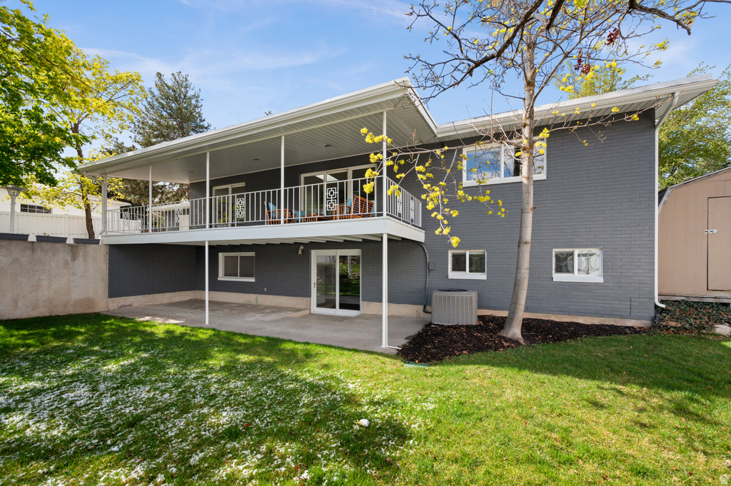 8597 S MOUNT MAJESTIC RD Sandy, UT 84093