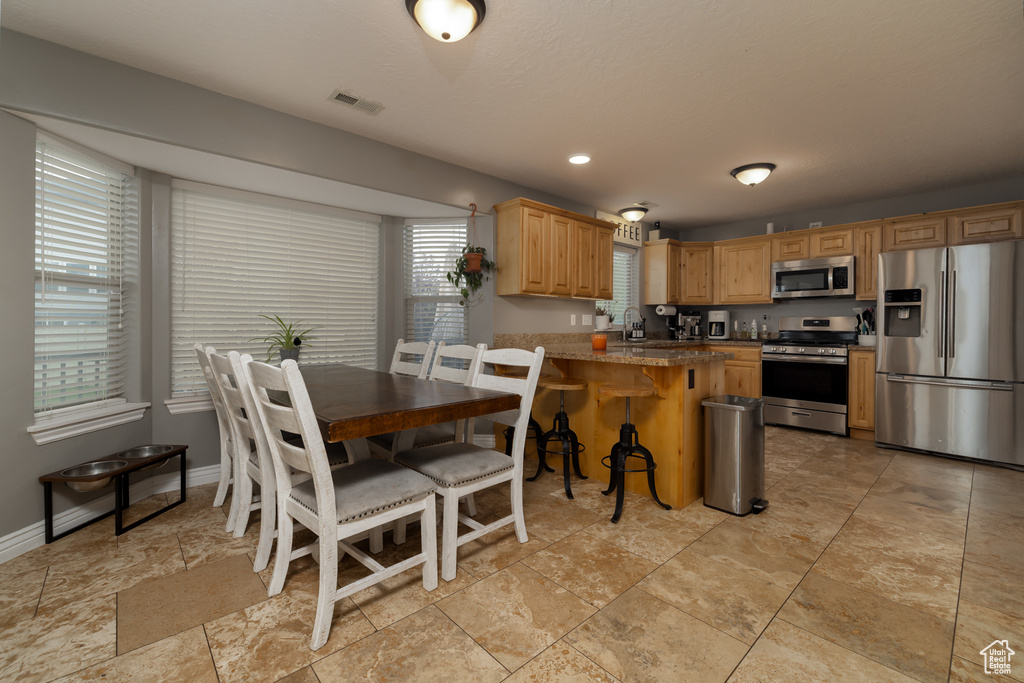 Photo 3 for MLS #2116884 at 383 W 3775 South