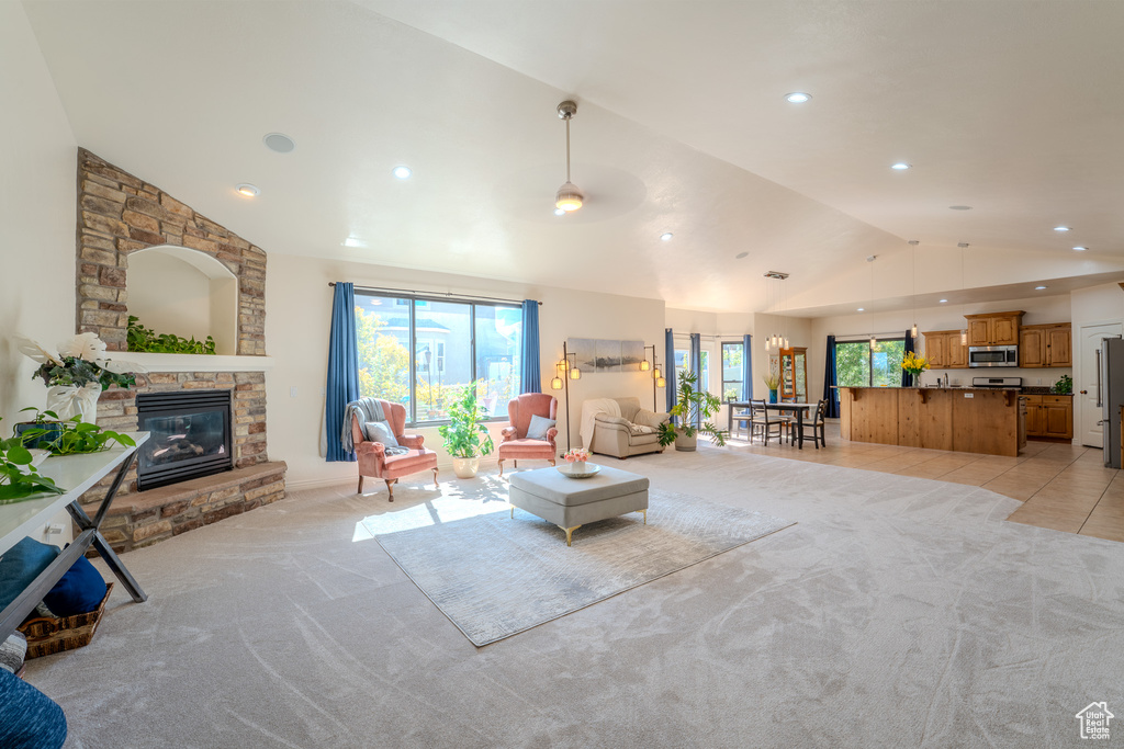 Photo 13 for MLS #2116886 at 161 W Sweetbriar Ln