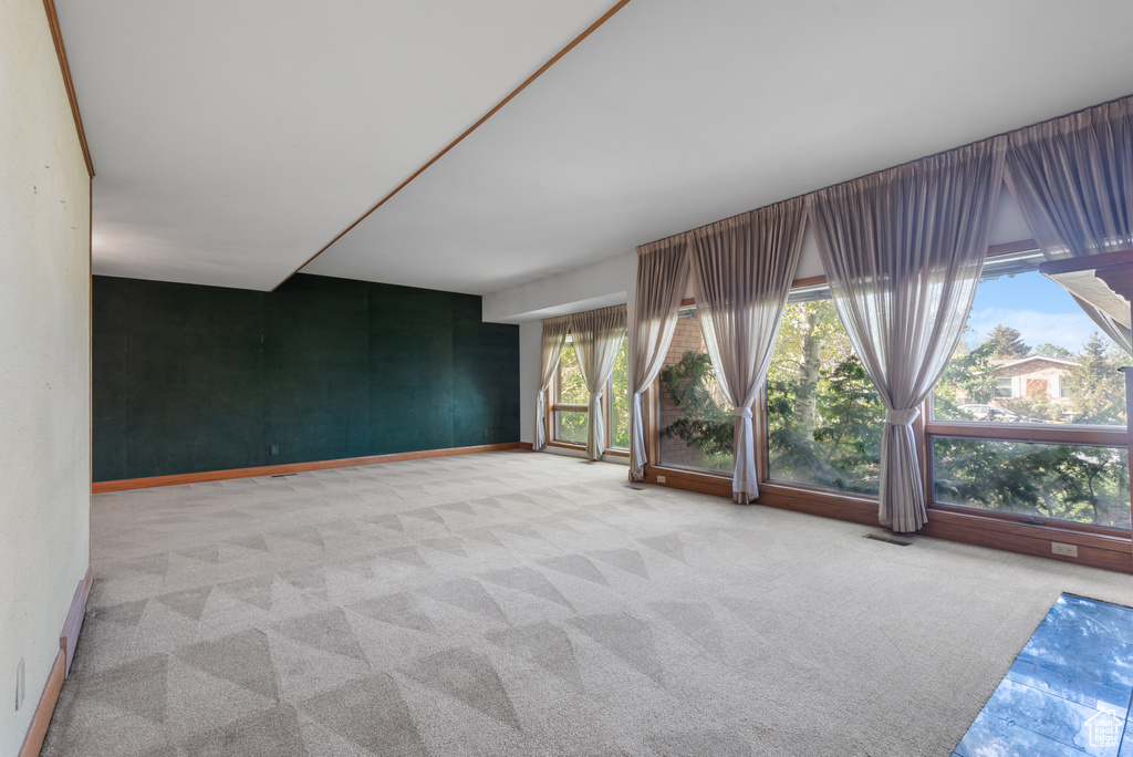 Photo 8 for MLS #2116902 at 465 S Towers Dr