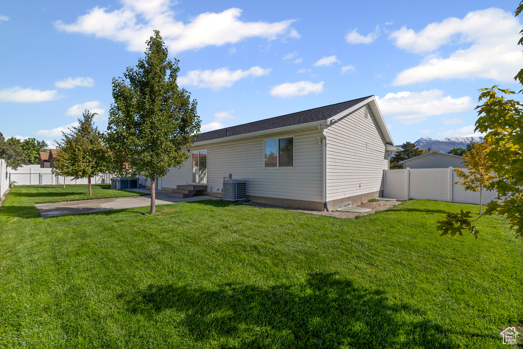 Photo 24 for MLS #2116907 at 1295 N 190 East